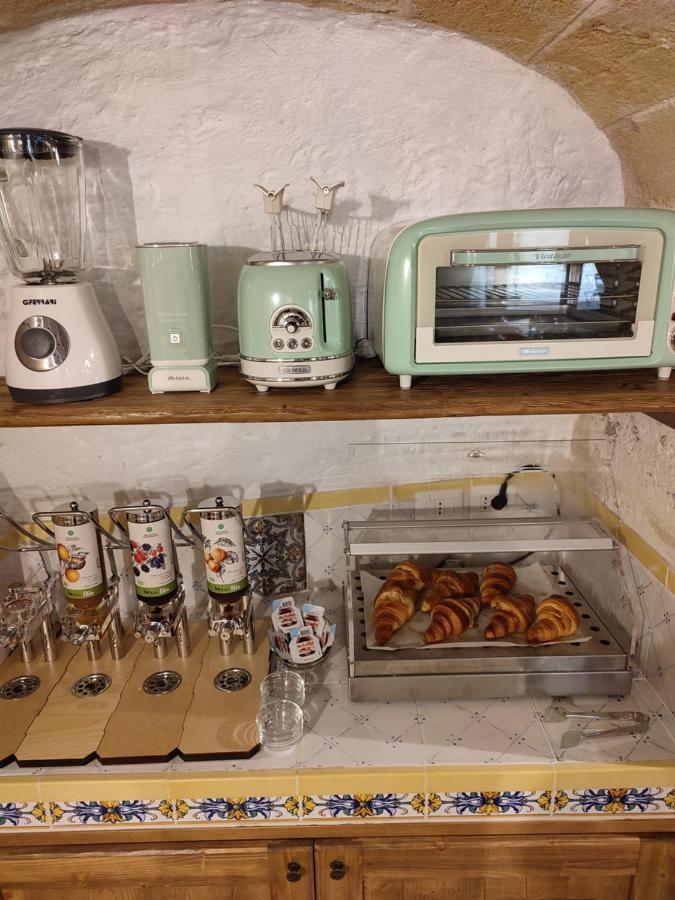 Il Vecchio Frantoio Hotel Laterza Buitenkant foto